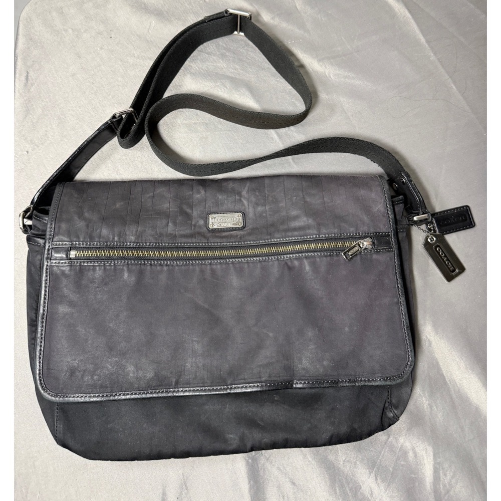 Coach Mens Black Nylon Messenger Bag Leather Trim‎ Crossbody Laptop Travel Bag